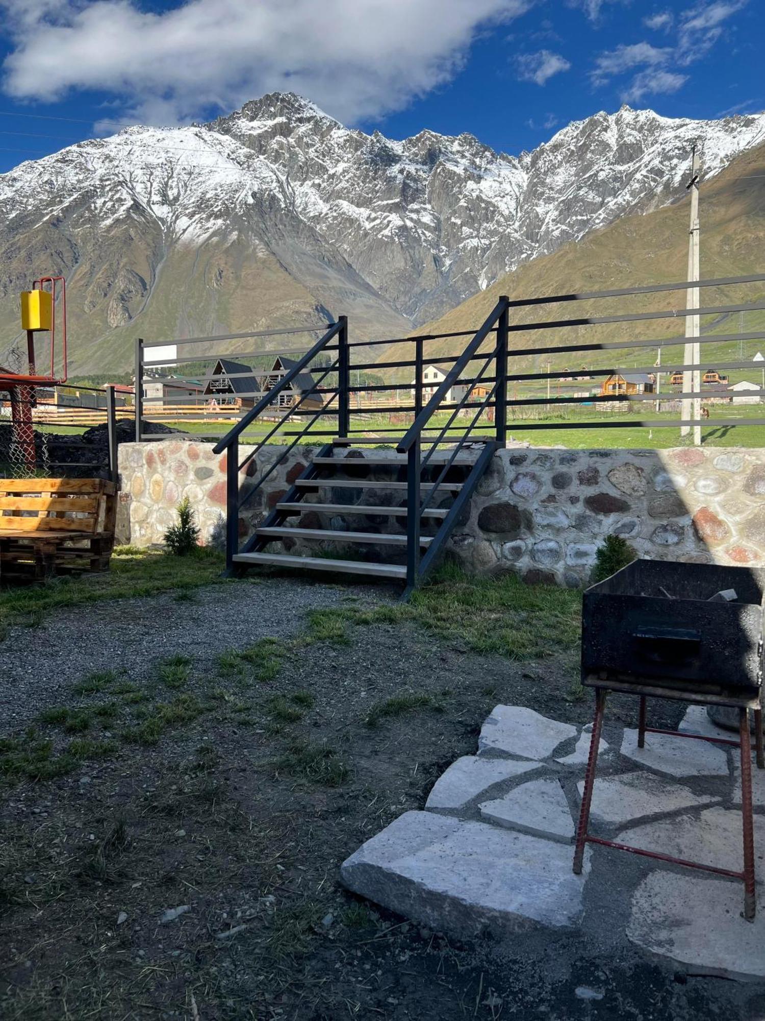 Savalley Kazbegi Exteriér fotografie