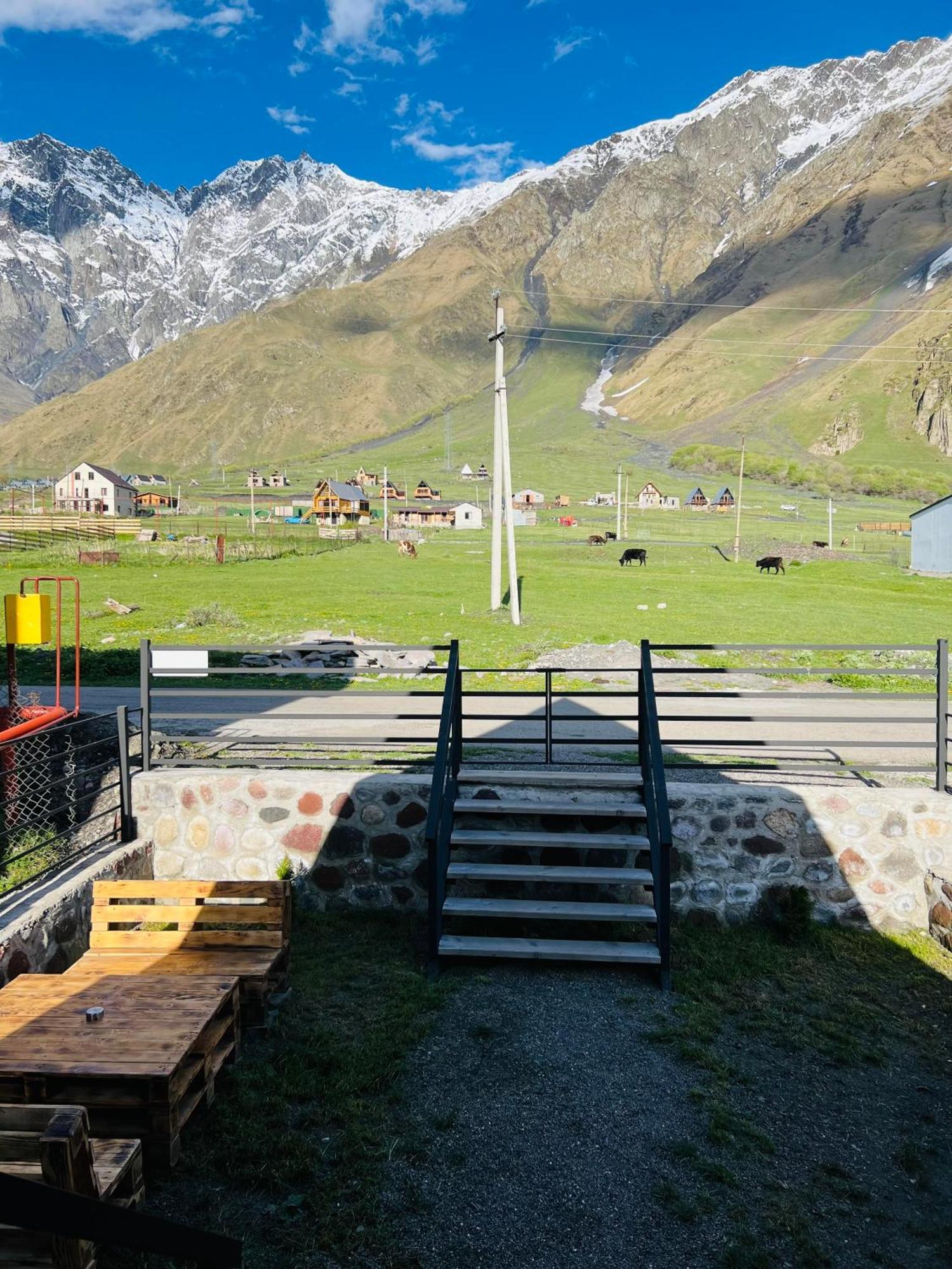 Savalley Kazbegi Exteriér fotografie